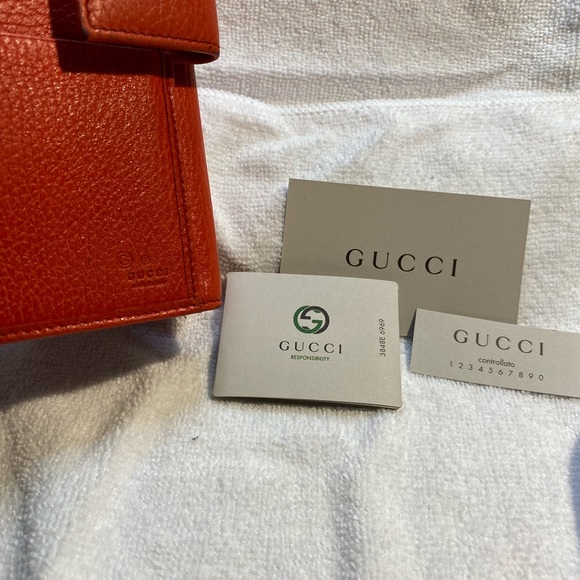Gucci authentic pre owned reddish/orange pebble leather long wallet - - Picture 8 of 9